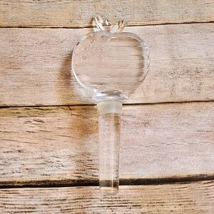 Mikasa Americana Stars & Stripes Apple Crystal Bottle Stopper